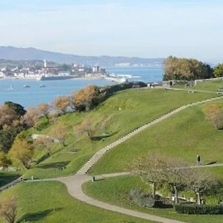 Inedit Duplex * 圣让－德吕兹